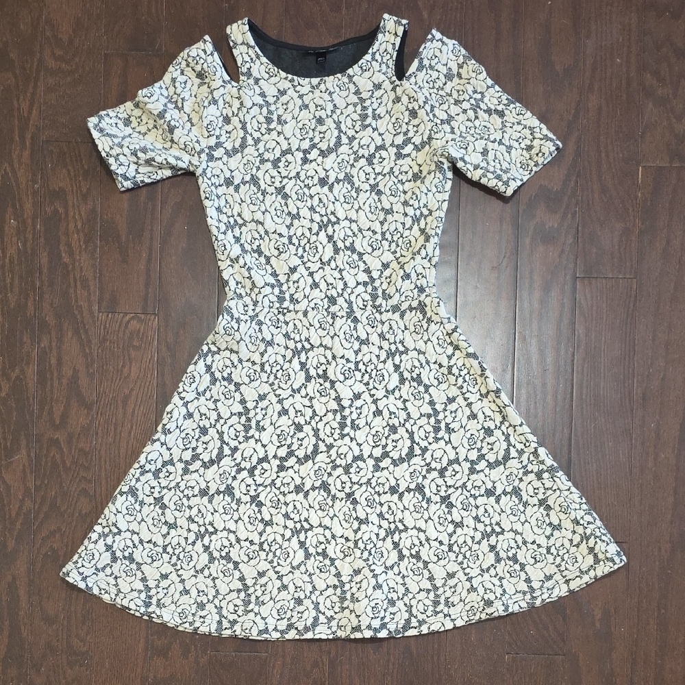 Topshop Cream and Black Floral Lace Cold-Shoulder Mini Dress